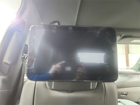 Used 2021 Chevrolet Tahoe LT w/ LT Signature Plus Package image 40