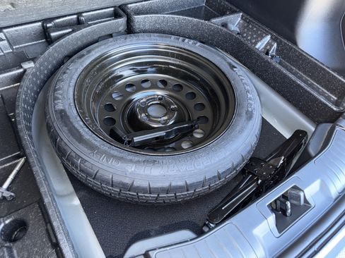 Used 2021 Ford Escape S image 24