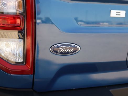 Used 2024 Ford Bronco Sport Badlands w/ Premium Package AWD/4WD image 39