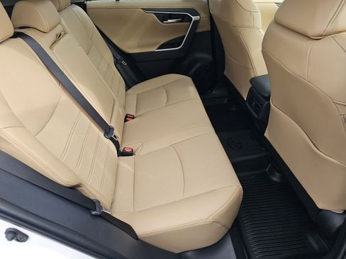 Certified 2025 Toyota RAV4 Limited w/ Advanced Technology Package image 6