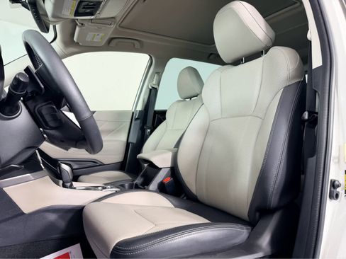 Used 2021 Subaru Forester Limited w/ Popular Package #3 image 11