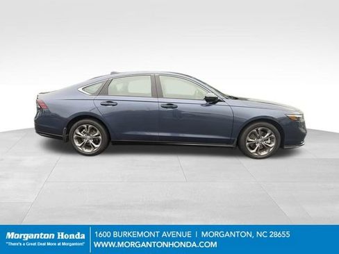 Used 2023 Honda Accord EX-L image 9