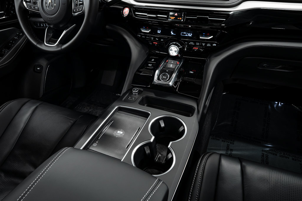 New 2026 Acura MDX w/ Technology Package FWD image 18