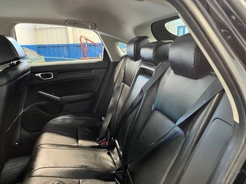 Used 2024 Honda Civic EX-L image 18