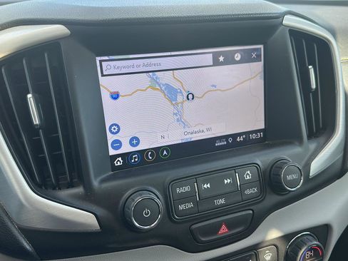 Used 2018 GMC Terrain SLT w/ Preferred Package image 17