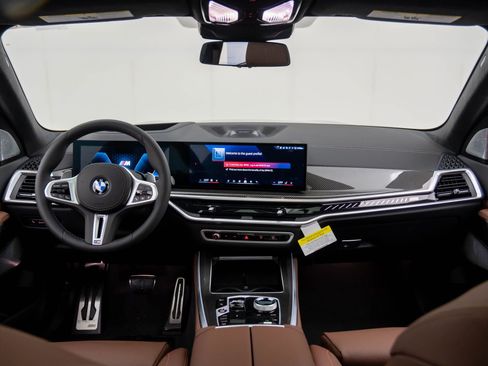 New 2026 BMW X5 M60i image 11