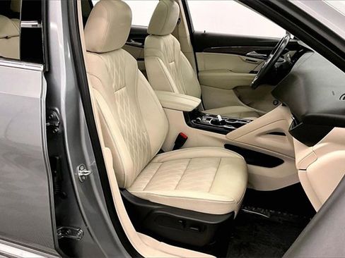 Used 2023 Buick Envision Avenir image 7