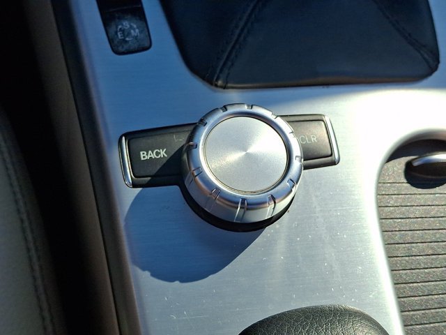 Used 2014 Mercedes-Benz SLK 350 image 26