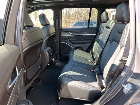 New 2026 Jeep Grand Cherokee Limited Reserve image 6