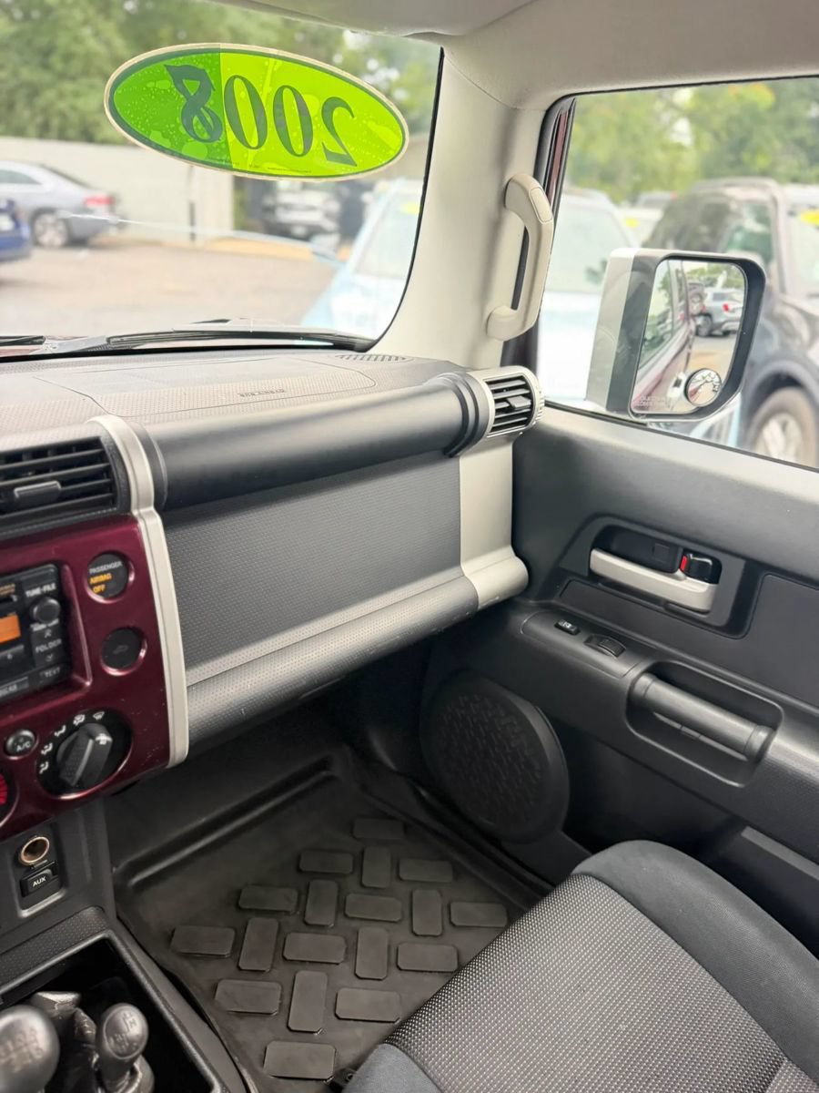 Used 2007 Toyota FJ Cruiser 4WD w/ Convenience Pkg image 25