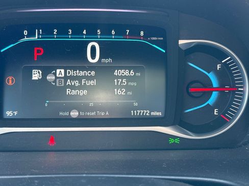 Used 2019 Honda Pilot Elite image 15