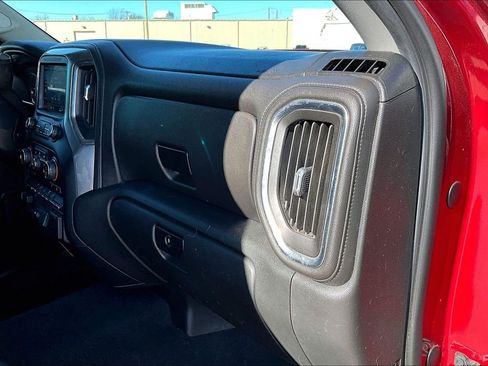 Used 2019 Chevrolet Silverado 1500 LT w/ Texas Edition image 19