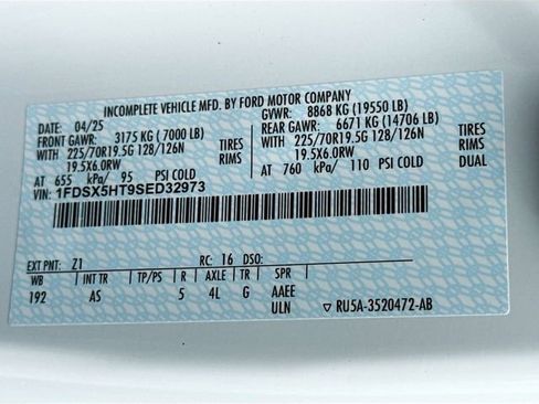 New 2025 Ford F550 4x4 Supercab Super Duty image 18