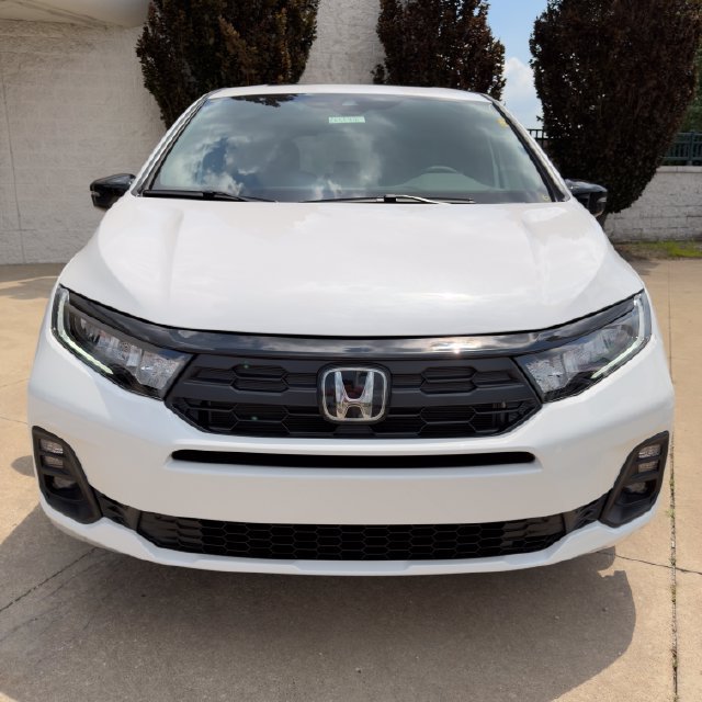 New 2026 Honda Odyssey Sport-L image 9