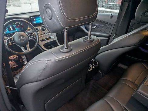 Used 2022 Mercedes-Benz GLC 300 4MATIC image 26