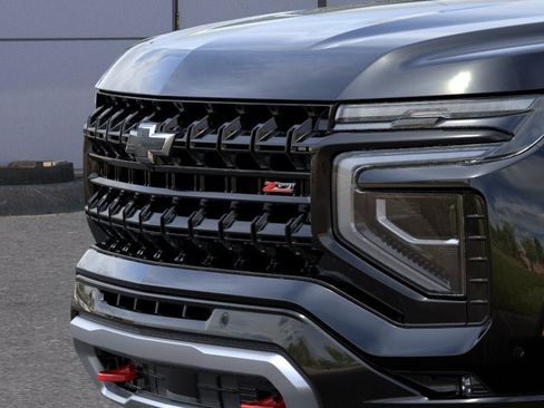 New 2026 Chevrolet Suburban Z71 w/ Z71 Off-Road Package AWD/4WD image 27