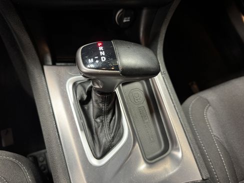 Used 2022 Dodge Charger SXT w/ Driver Convenience Group image 31