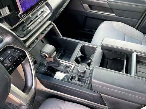 Used 2023 Toyota Tundra SR5 w/ SR5 Convenience Package AWD/4WD image 18