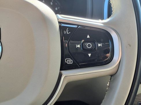 Used 2022 Volvo XC90 T6 Inscription image 16