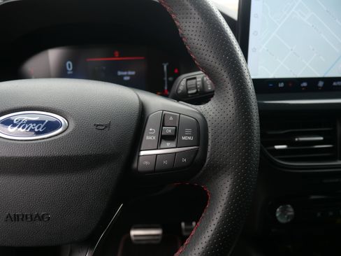 Used 2023 Ford Escape ST-Line w/ Tech Pack #1 image 12