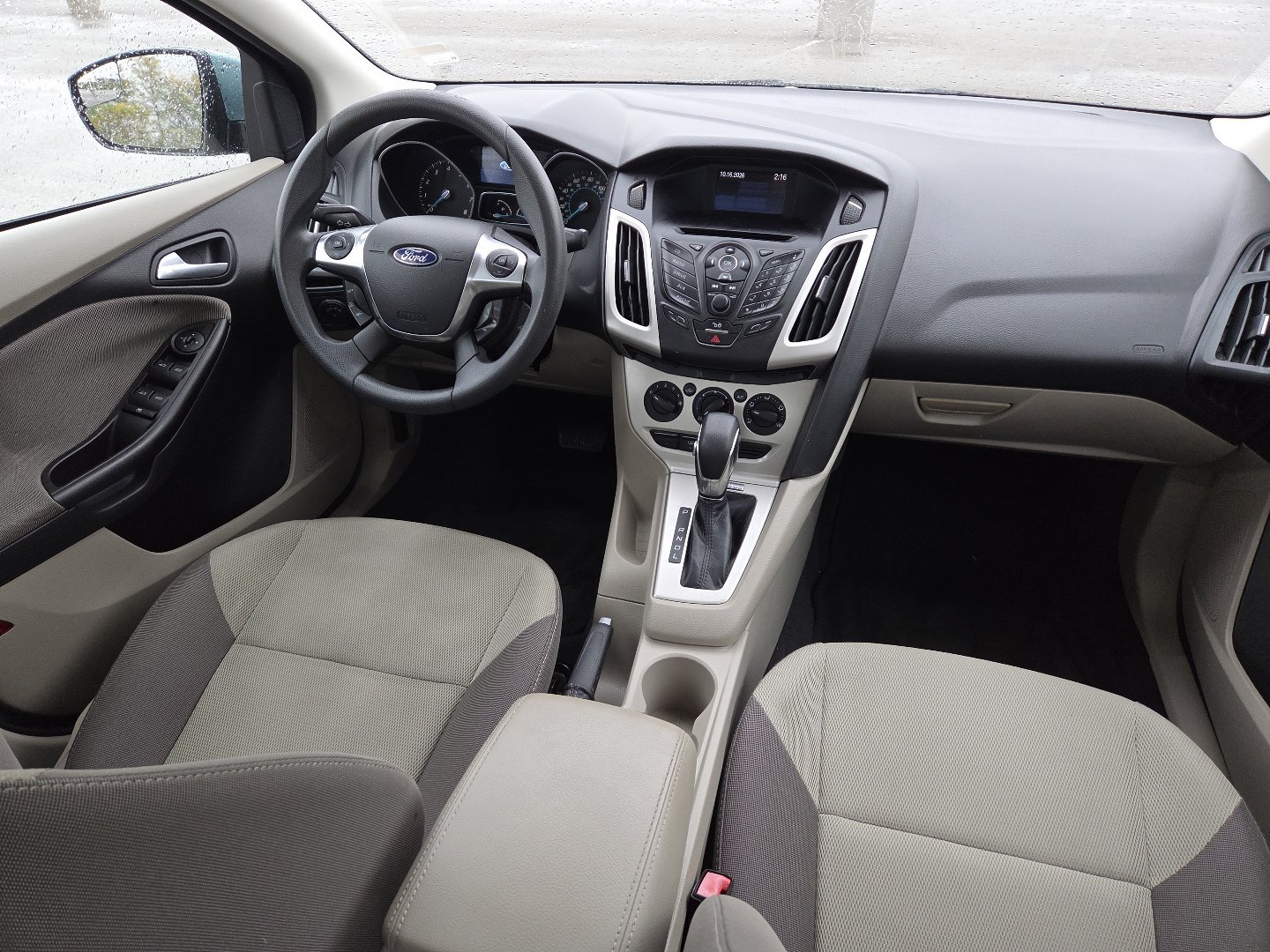 Used 2012 Ford Focus SE FWD image 18