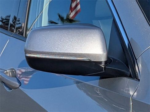 Certified 2025 Acura RDX w/ Technology Package image 10