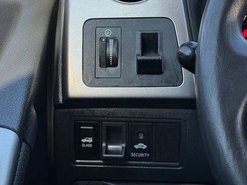 Used 2006 Toyota Matrix image 16