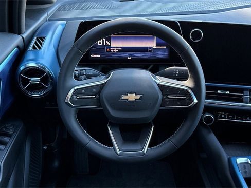 New 2026 Chevrolet Equinox EV LT w/ LPO, Blackout Package image 14