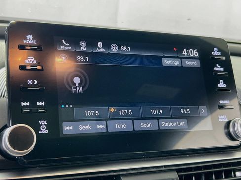 Used 2019 Honda Accord Sport image 14