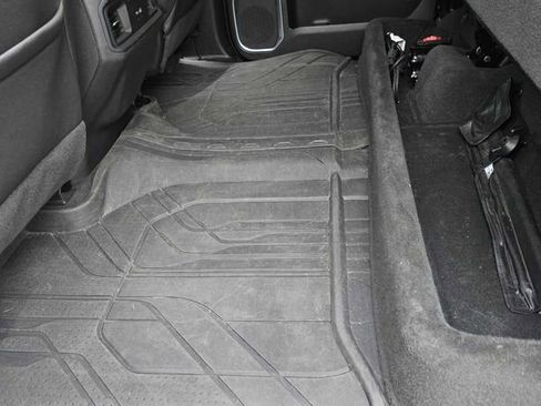 Used 2023 Chevrolet Silverado 1500 RST w/ Convenience Package II image 15