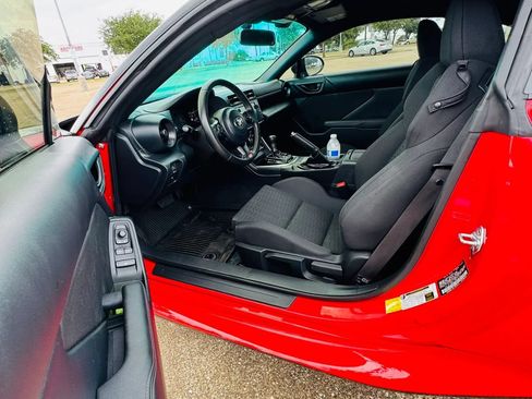 Used 2022 Toyota GR86 w/ ALL Weather Mat Package (TMS) RWD image 10
