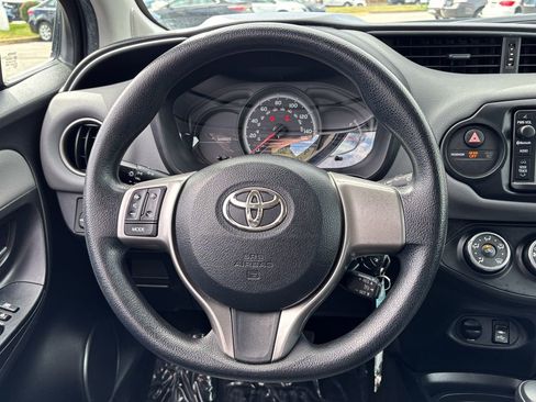 Used 2015 Toyota Yaris LE image 23