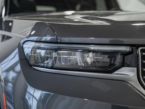Certified 2023 Jeep Grand Cherokee Summit AWD/4WD image 13