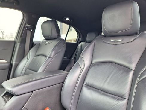 Used 2023 Cadillac XT4 Premium Luxury w/ Enhanced Visibility Package image 5