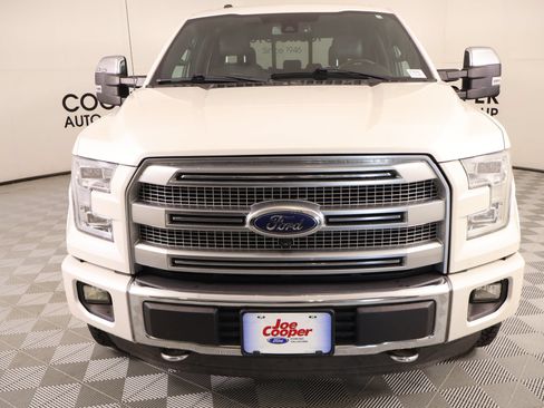 Used 2015 Ford F150 Platinum w/ Equipment Group 701A Luxury AWD/4WD image 11