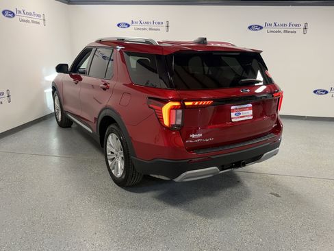 Used 2025 Ford Explorer Platinum w/ LUX Leather Package AWD/4WD image 33