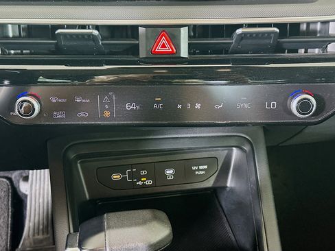 Used 2025 Kia K5 LXS image 23