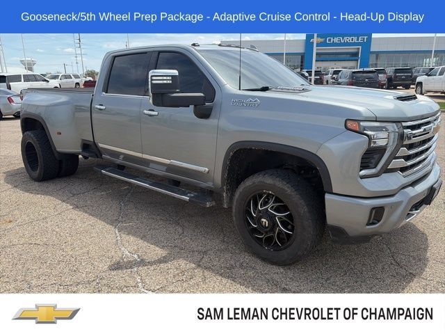 Used 2024 Chevrolet Silverado 3500 High Country w/ High Country Premium Package AWD/4WD image 1
