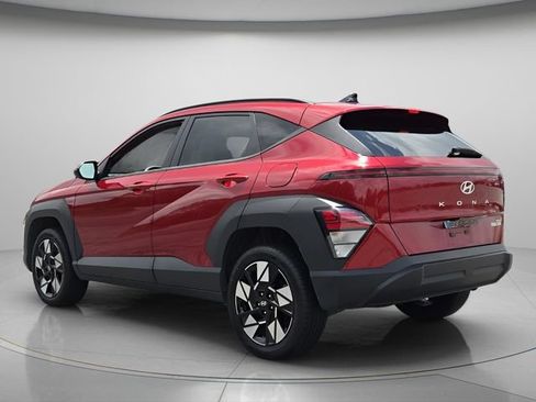 Used 2024 Hyundai Kona SEL AWD/4WD image 7