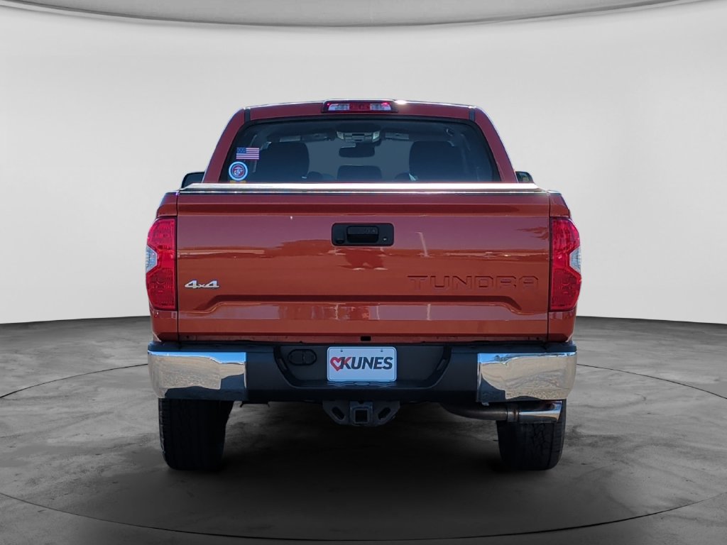 Used 2018 Toyota Tundra SR5 w/ SR5 Upgrade Package AWD/4WD image 6