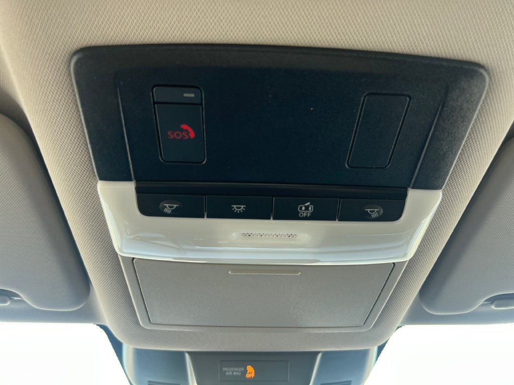 New 2026 Nissan Rogue SV FWD image 8