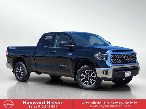 Used 2019 Toyota Tundra SR5 w/ TRD Off Road Package AWD/4WD image 1