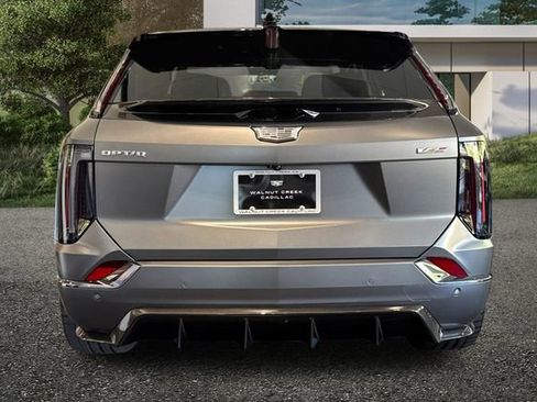 New 2026 Cadillac Optiq V w/ Magnus Launch Edition image 5
