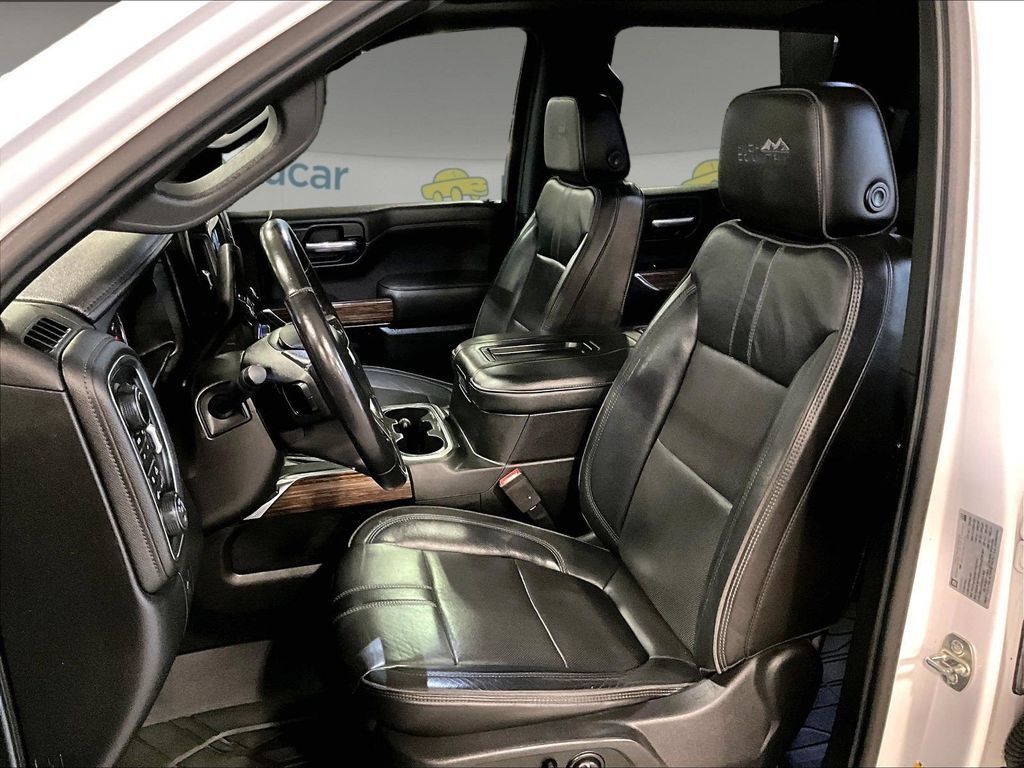 Used 2019 Chevrolet Silverado 1500 High Country AWD/4WD image 10