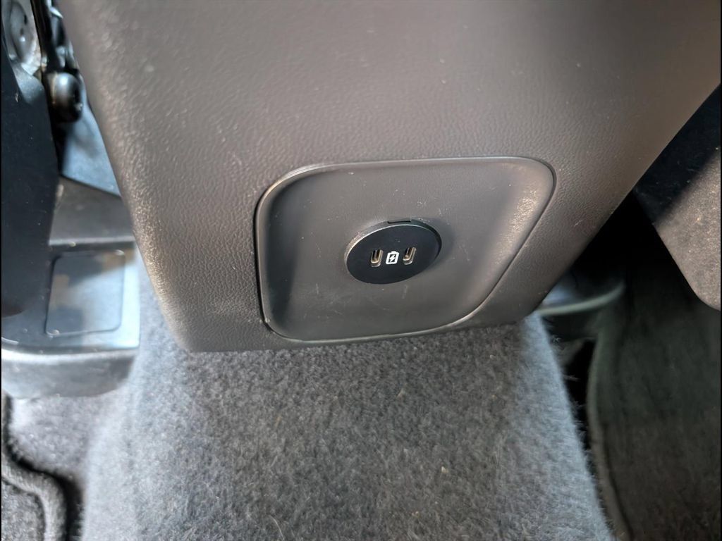Used 2024 Ford Escape Active w/ Cold Weather Package FWD image 21