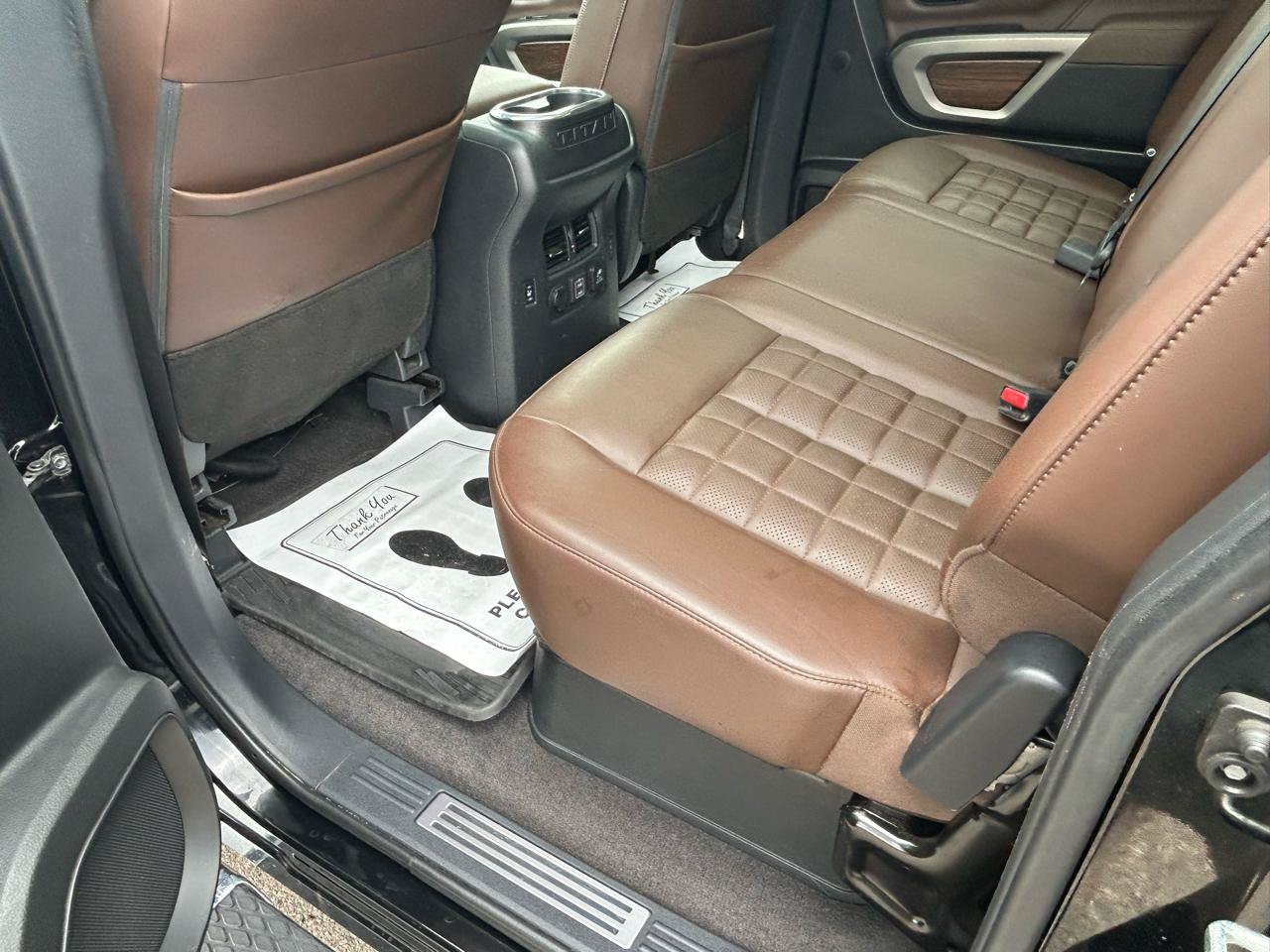 Used 2021 Nissan Titan Platinum Reserve w/ Moonroof Package AWD/4WD image 9