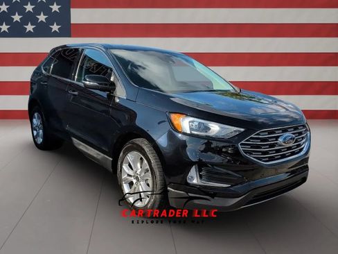 Used 2022 Ford Edge Titanium AWD/4WD image 7