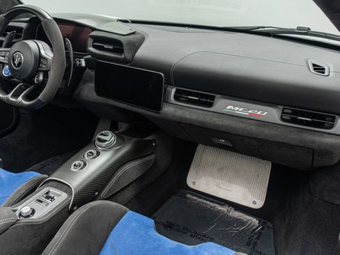 Used 2023 Maserati MC20 Spyder RWD image 13