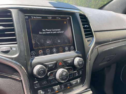Used 2018 Jeep Grand Cherokee High Altitude AWD/4WD image 22