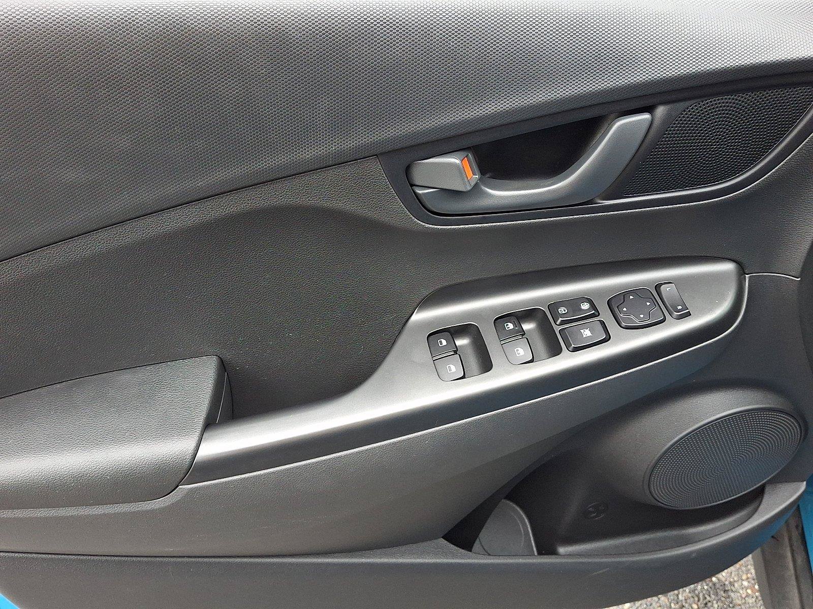 Used 2023 Hyundai Kona SEL AWD/4WD image 13
